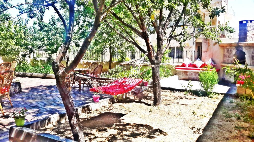 Dedeli Deluxe Hotel Nevşehir Bagian luar foto